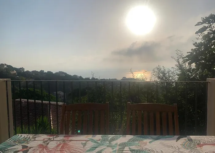 Rez De Villa Avec Terrasse Vue Mer